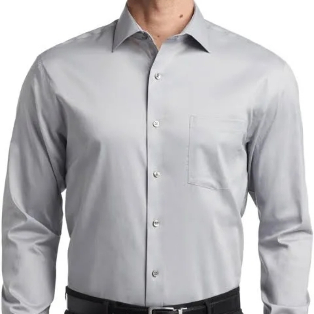 Van Heusen Light Gray Dress Shirt (17 1/2 - 36/37)